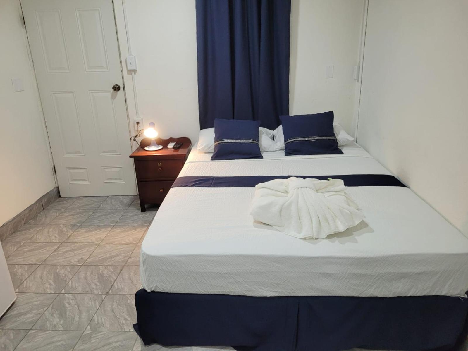 Saint Charles Inn, Belize Central America Punta Gorda Kültér fotó