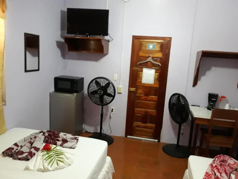 Saint Charles Inn, Belize Central America Punta Gorda Kültér fotó
