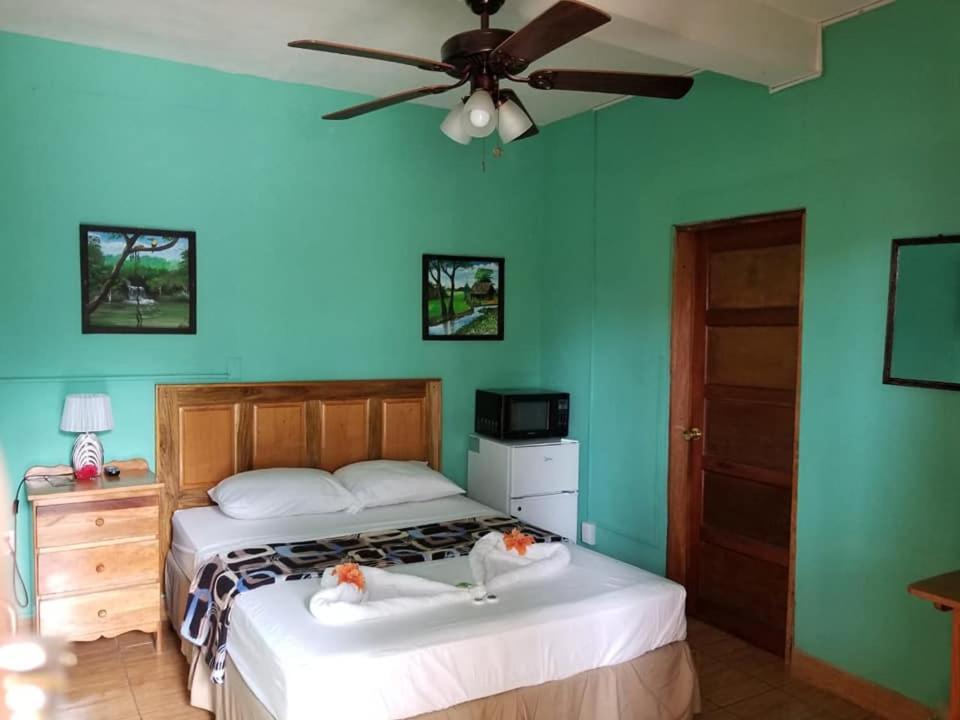 Saint Charles Inn, Belize Central America Punta Gorda Kültér fotó